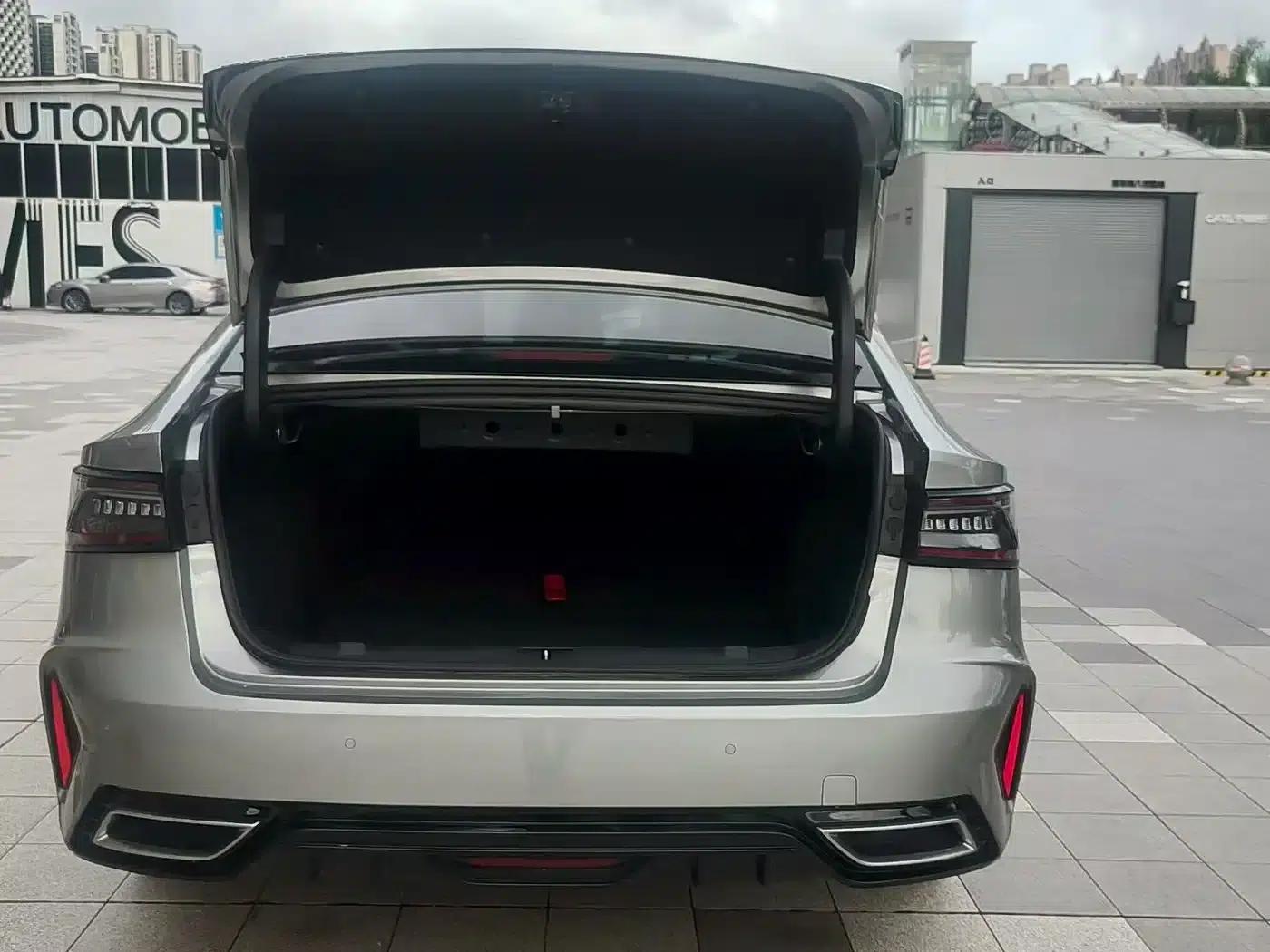 Chery Arrizo 8 2023 1.6T DCT Elegance — миниатюра 12