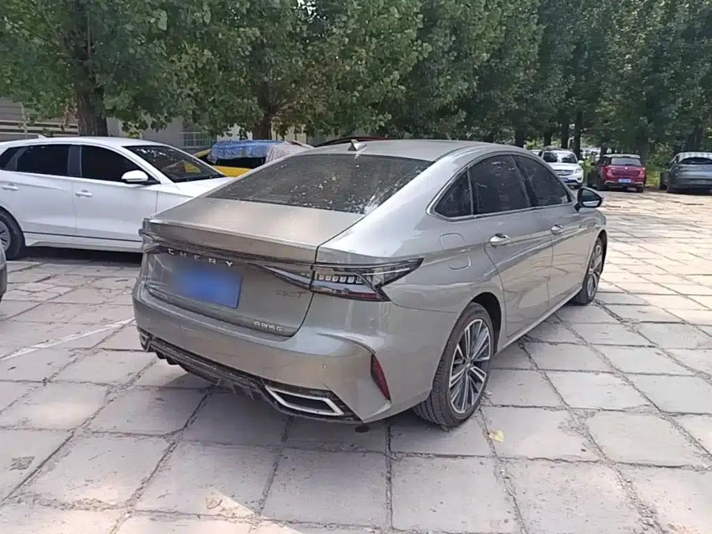Chery Arrizo 8 2023 1.6T DCT Elegance — миниатюра 7