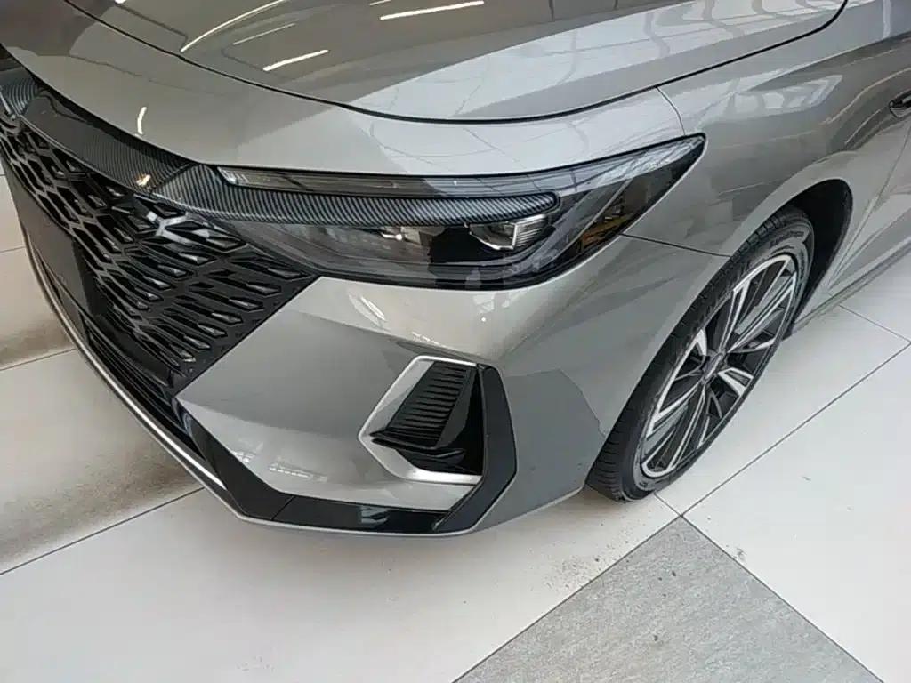 Chery Arrizo 8 2022 1.6T DCT Comfort — миниатюра 24