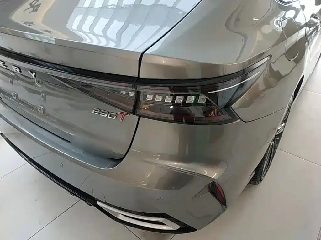 Chery Arrizo 8 2022 1.6T DCT Comfort — миниатюра 8