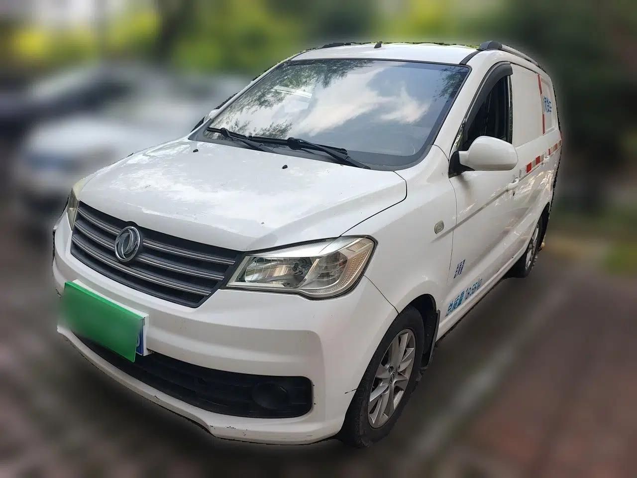 Dongfeng Fengon 330 2019 1.5L 330S Manual Luxury Van China VI Standard — миниатюра 1