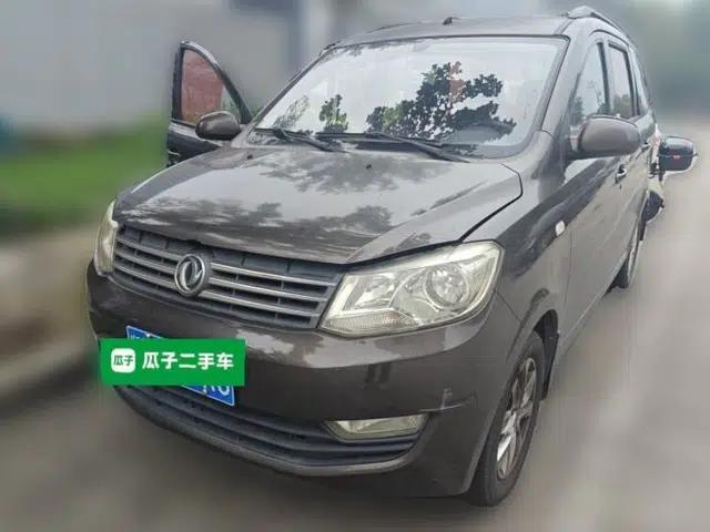 Dongfeng Fengon 330 2016 1.5L Manual Enjoyment Model DK15