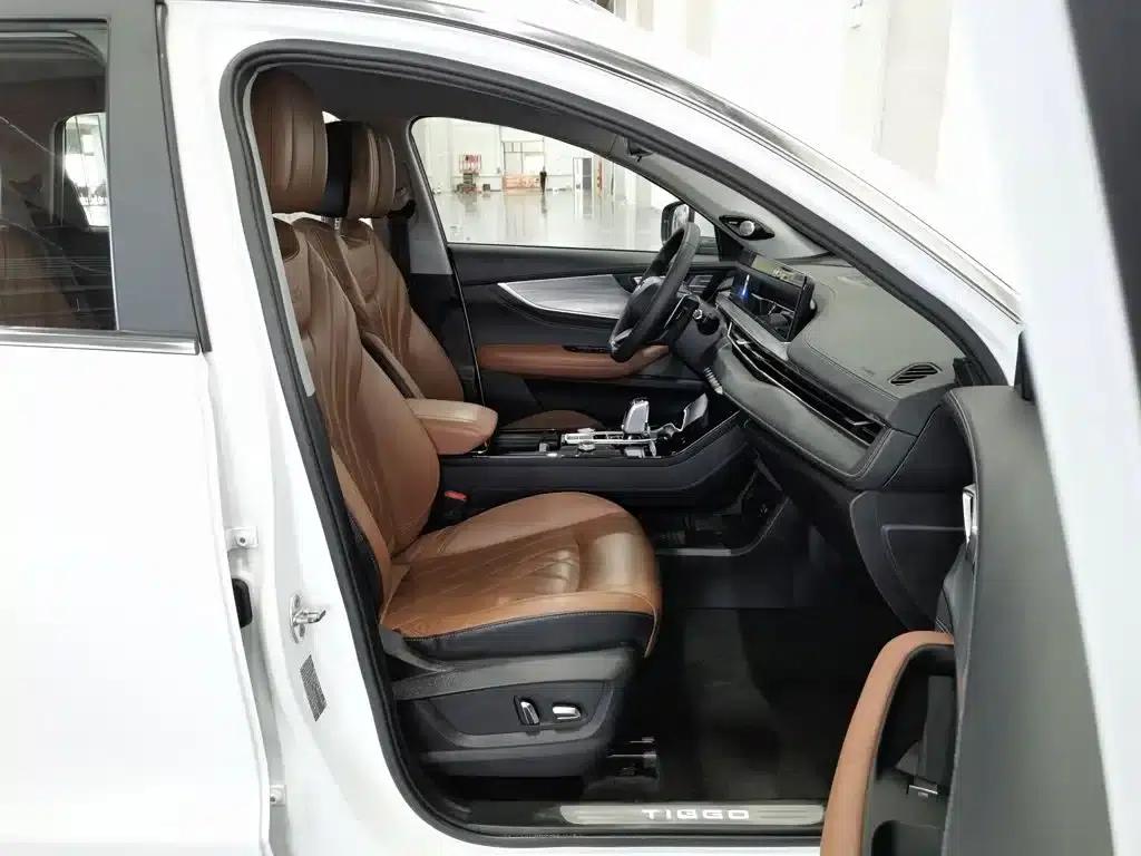 Chery Tiggo 8 PLUS 2021 290TGDI DCT Luxury Edition — миниатюра 23