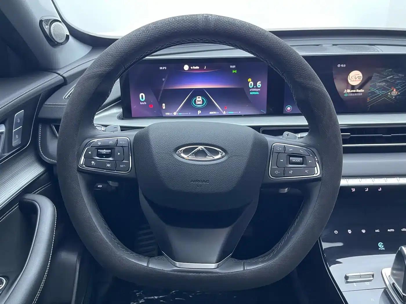 Chery Tiggo 8 PLUS 2022 290TGDI DCT Luxury Edition+ — миниатюра 14