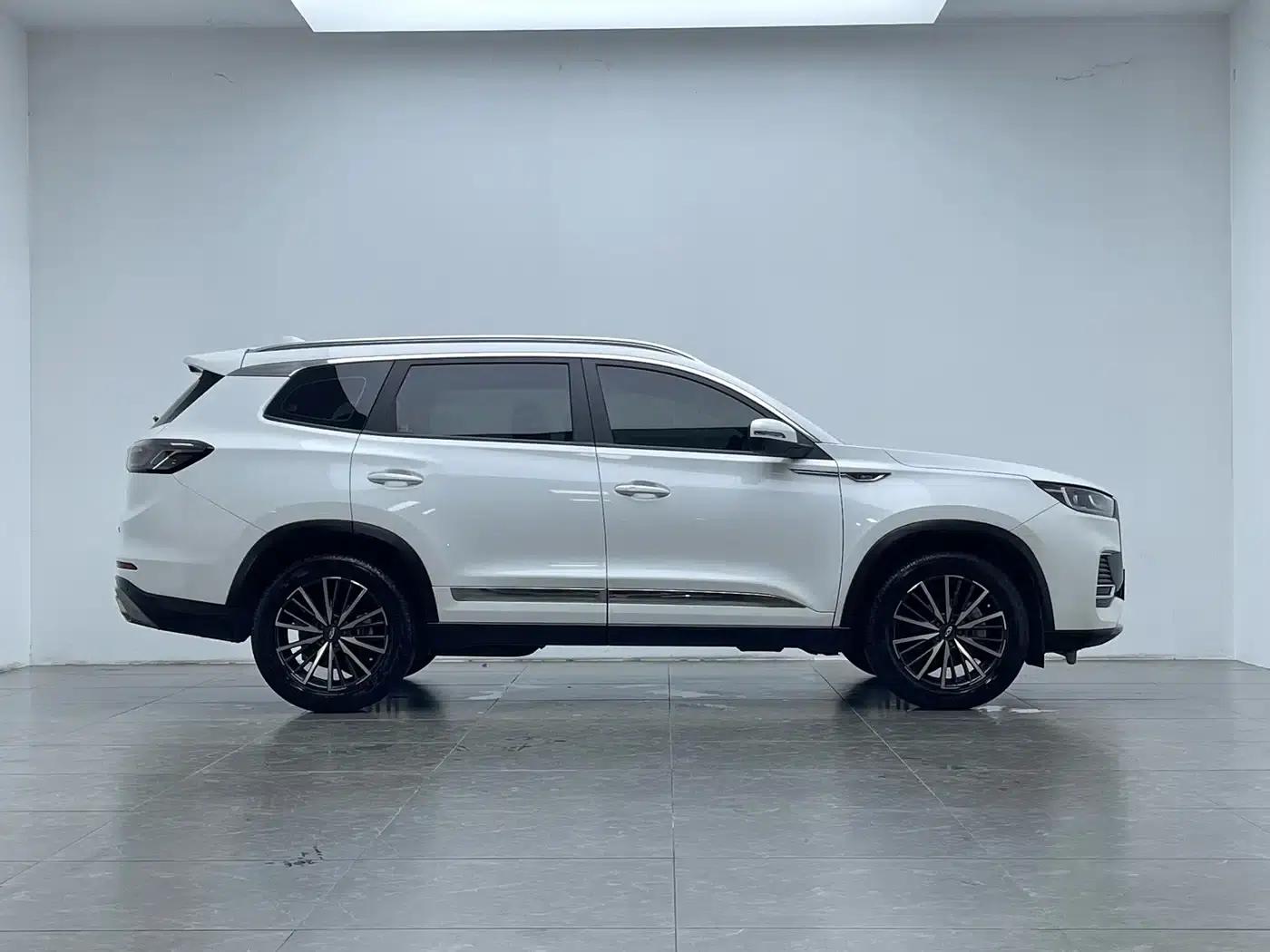 Chery Tiggo 8 PLUS 2022 290TGDI DCT Luxury Edition+ — миниатюра 16