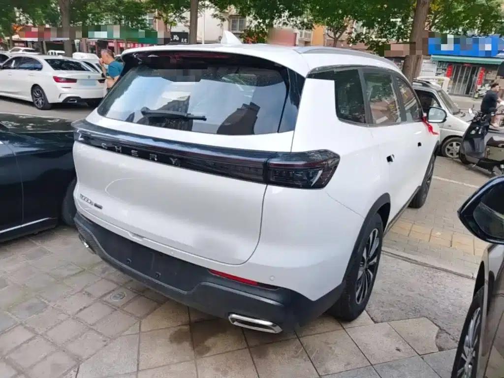 Chery Tiggo 8 PLUS 2025 290TGDI DCT Pro Edition — миниатюра 7