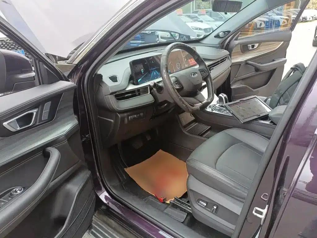 Chery Tiggo 8 PLUS 2022 290TGDI DCT Luxury Edition+ — миниатюра 16