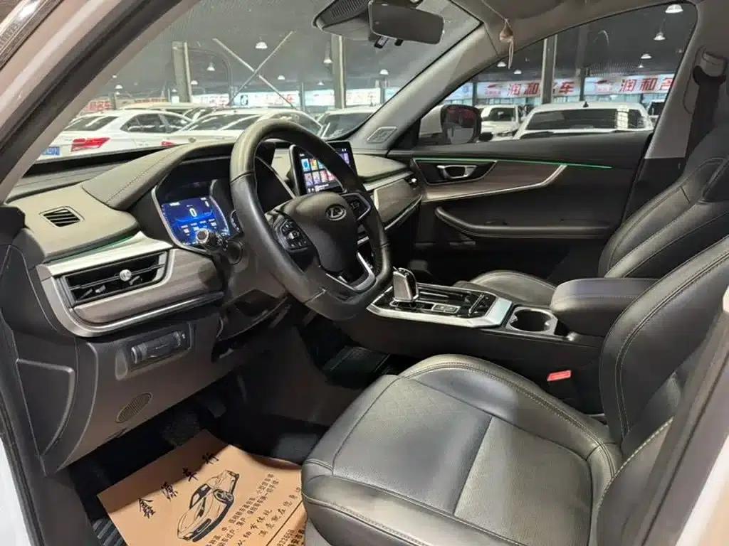 Chery Tiggo 8 2019 1.6TGDI Automatic Luxury Edition — миниатюра 7
