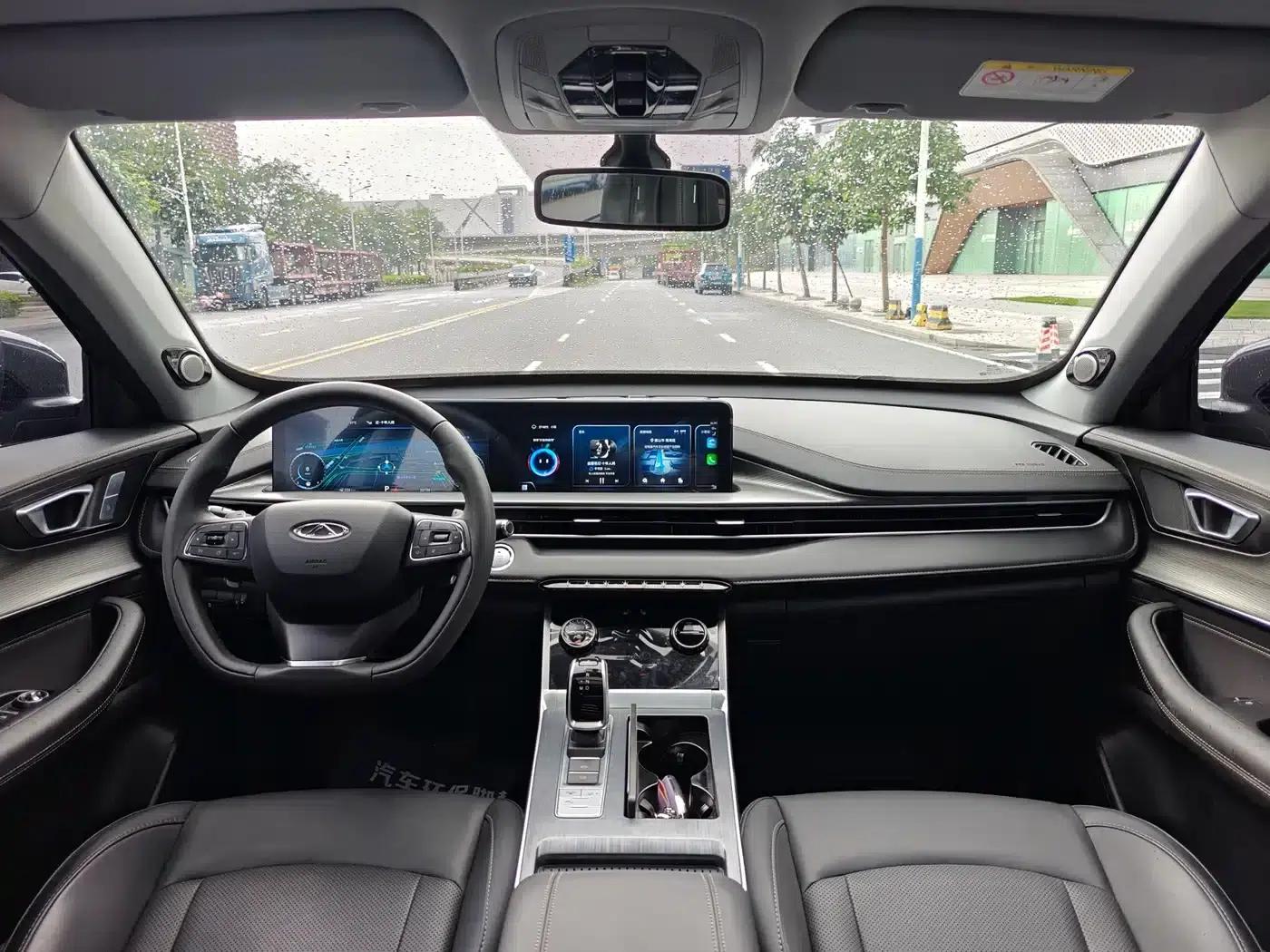 Chery Tiggo 8 2023 Kunpeng Edition 290TGDI Automatic Premium Edition — миниатюра 11