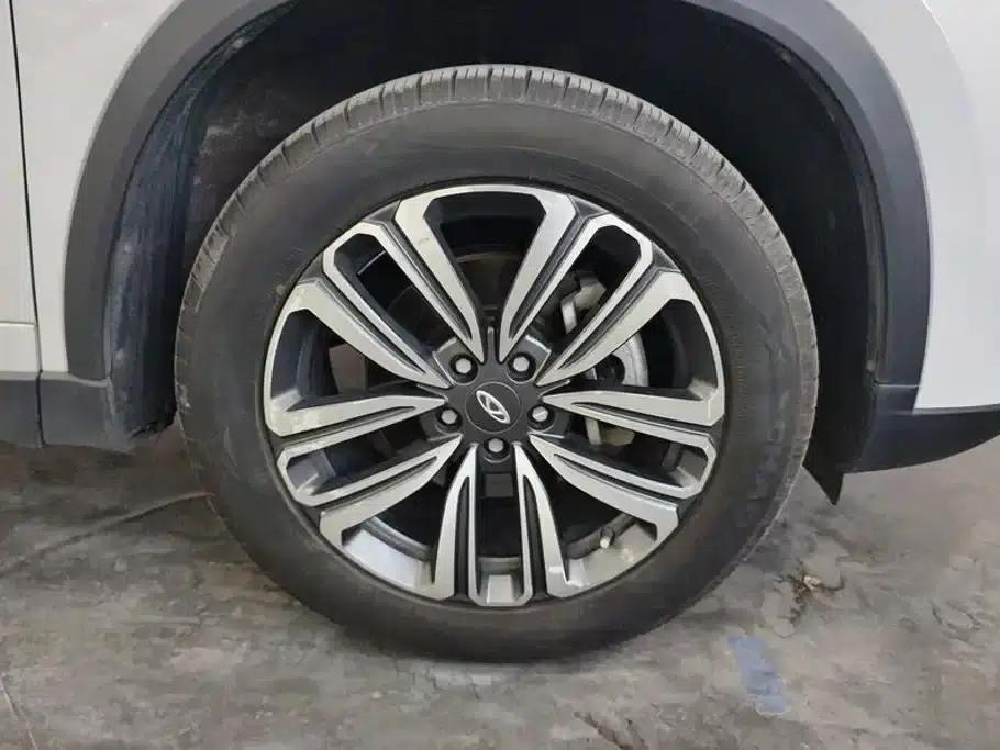 Chery Tiggo 8 2021 Kunpeng Edition 290TGDI Automatic Wind Chaser Edition — миниатюра 6