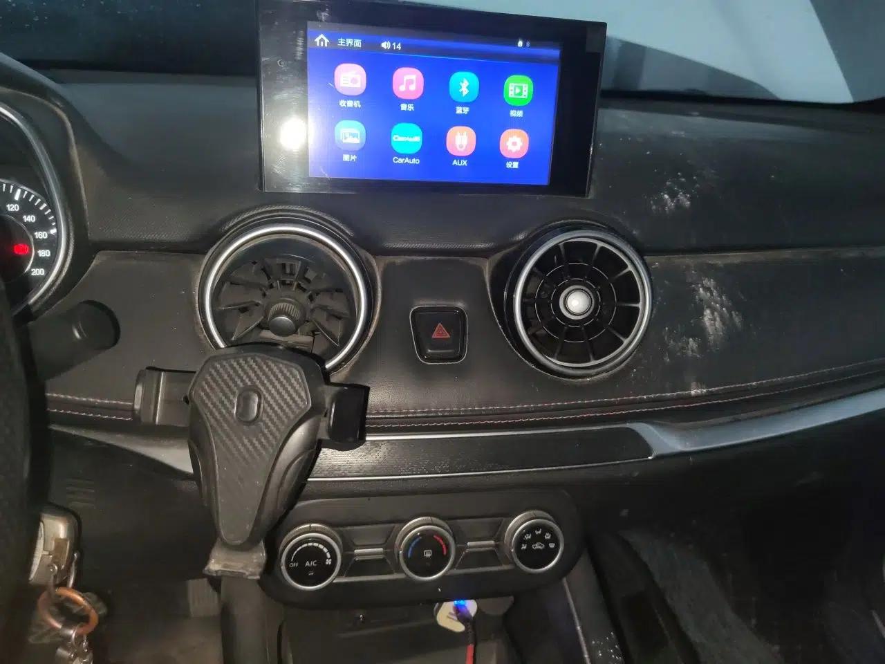 Dongfeng Fengon 500 2022 1.5L CVT Enjoyment Version — миниатюра 13