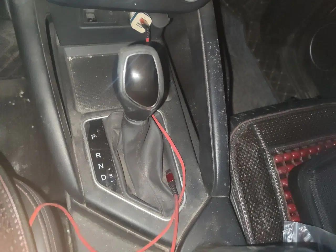 Dongfeng Fengon 500 2022 1.5L CVT Enjoyment Version — миниатюра 14