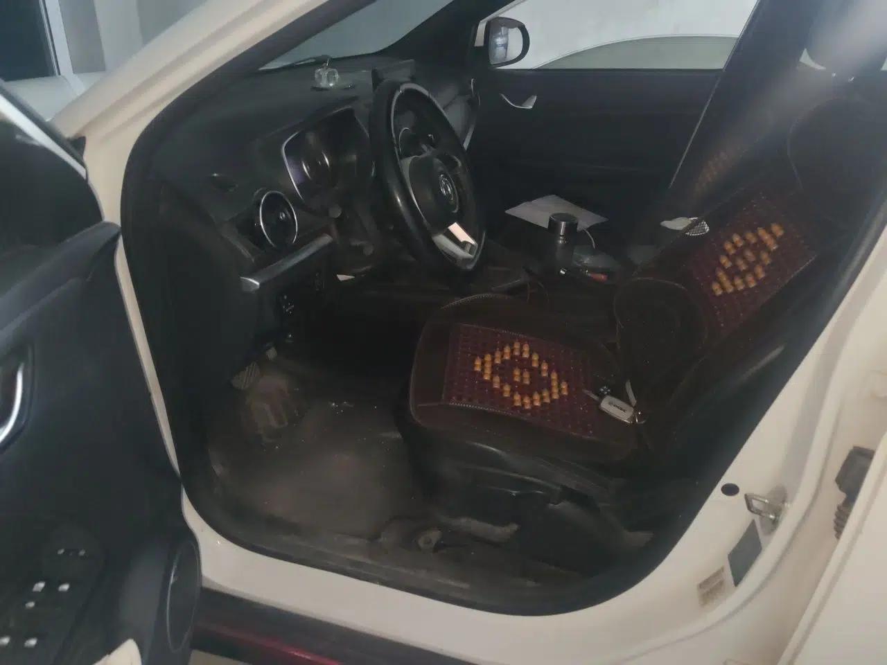 Dongfeng Fengon 500 2022 1.5L CVT Enjoyment Version — миниатюра 16