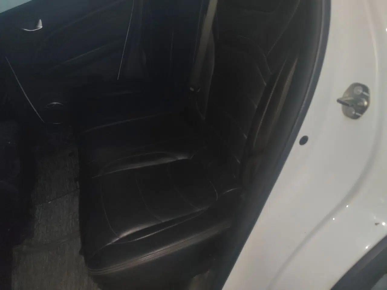 Dongfeng Fengon 500 2022 1.5L CVT Enjoyment Version — миниатюра 17
