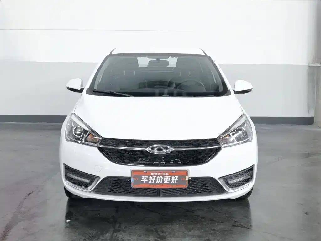 Chery Arrizo 5 2017 1.5L Manual Trendsetter Edition — миниатюра 3