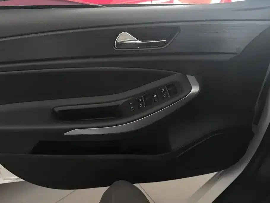 Chery Arrizo 5 2021 PRO 1.5L CVT Youth Edition — миниатюра 7