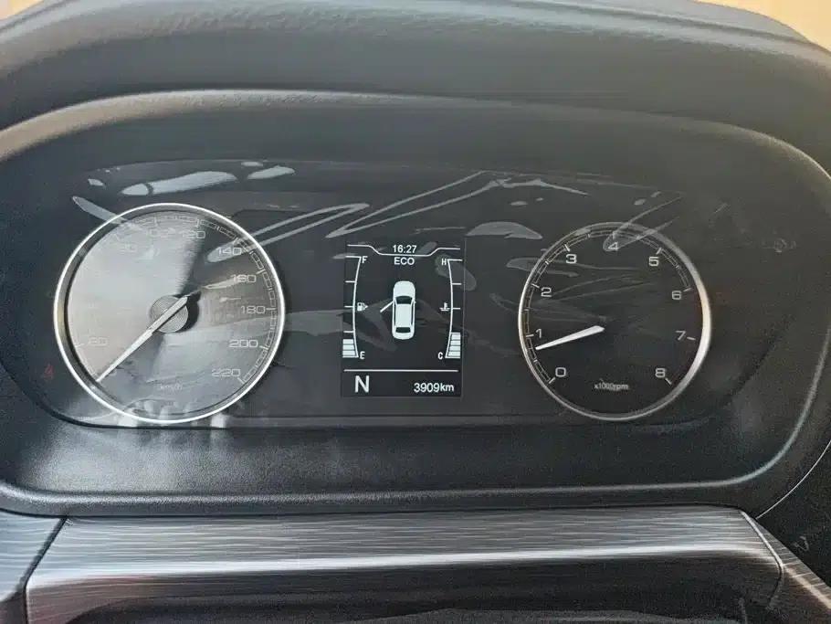 Chery Arrizo 5 2025 Excellence Edition 1.5L CVT Fashion Model — миниатюра 14