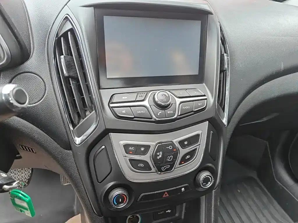 Chery Arrizo 5 2016 1.5L CVT Leading Edition — миниатюра 13