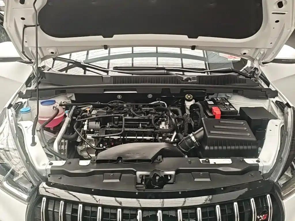 Chery Arrizo 5 2025 Excellence Edition 1.5L CVT Fashion Model — миниатюра 20