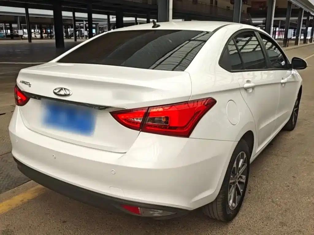 Chery Arrizo 5 2025 Excellence Edition 1.5L CVT Fashion Model — миниатюра 7