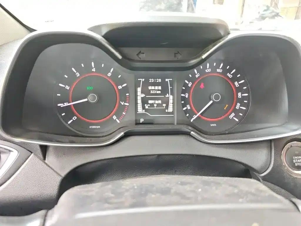 Chery Arrizo 5 2017 1.5L CVT Premium Edition — миниатюра 4