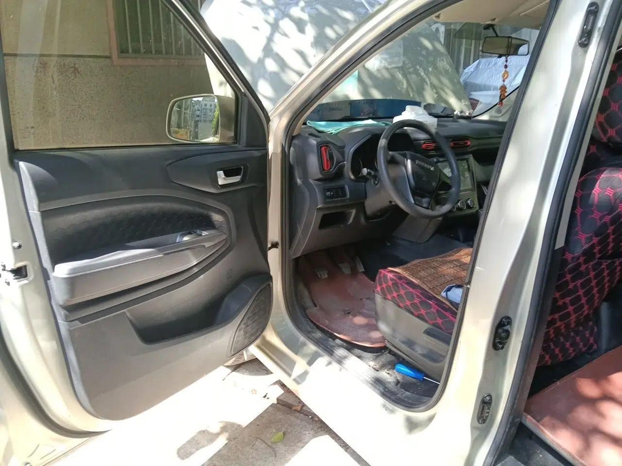 Dongfeng Fengon 380 2022 1.5L Standard Edition 7-Seater Passenger Vehicle — миниатюра 16