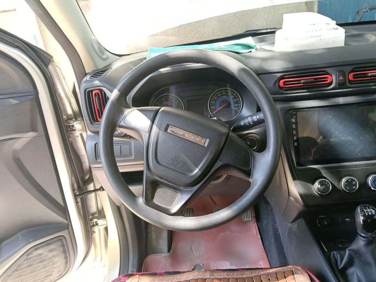 Dongfeng Fengon 380 2022 1.5L Standard Edition 7-Seater Passenger Vehicle — миниатюра 10