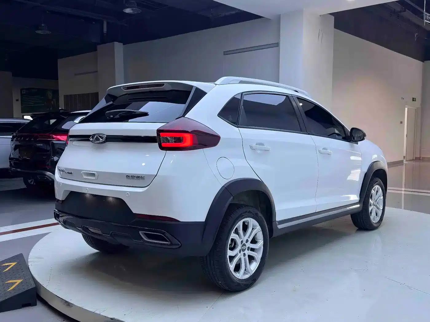 Chery Tiggo 3x 2022 PLUS 1.5L CVT Fashion Edition — миниатюра 6