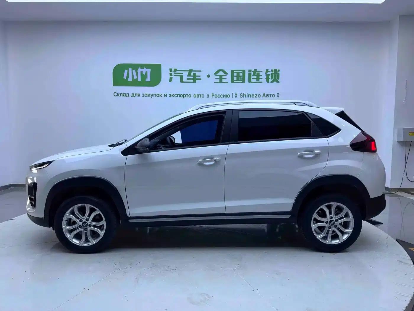 Chery Tiggo 3x 2022 PLUS 1.5L CVT Fashion Edition — миниатюра 8