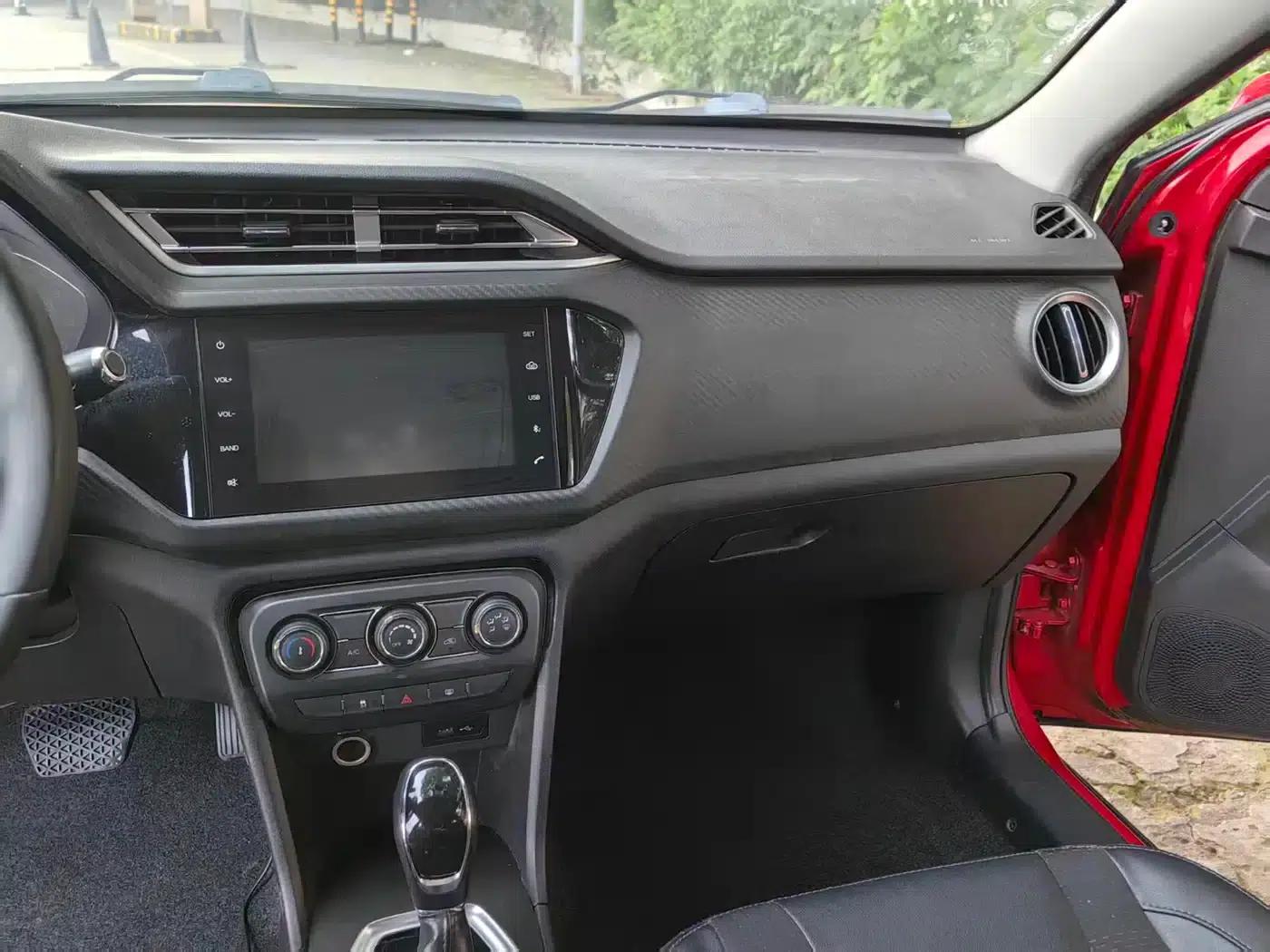 Chery Tiggo 3x 2018 1.5L Automatic Elite Edition — миниатюра 8
