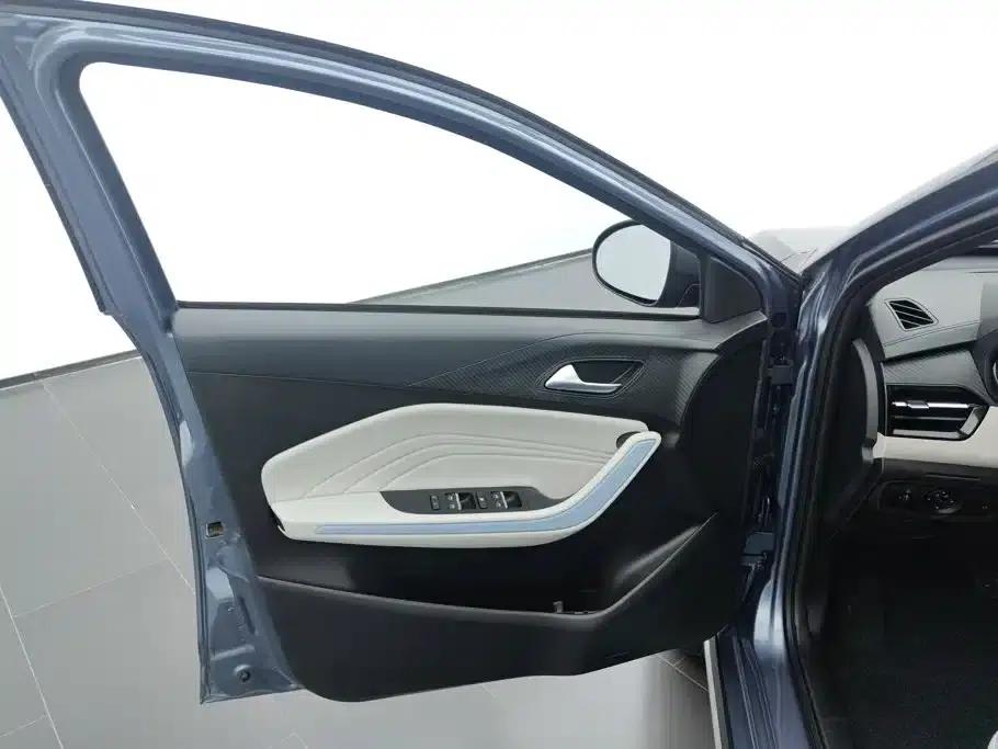 Chery Tiggo 3x 2022 PLUS 1.5L CVT Fashion Edition — миниатюра 7