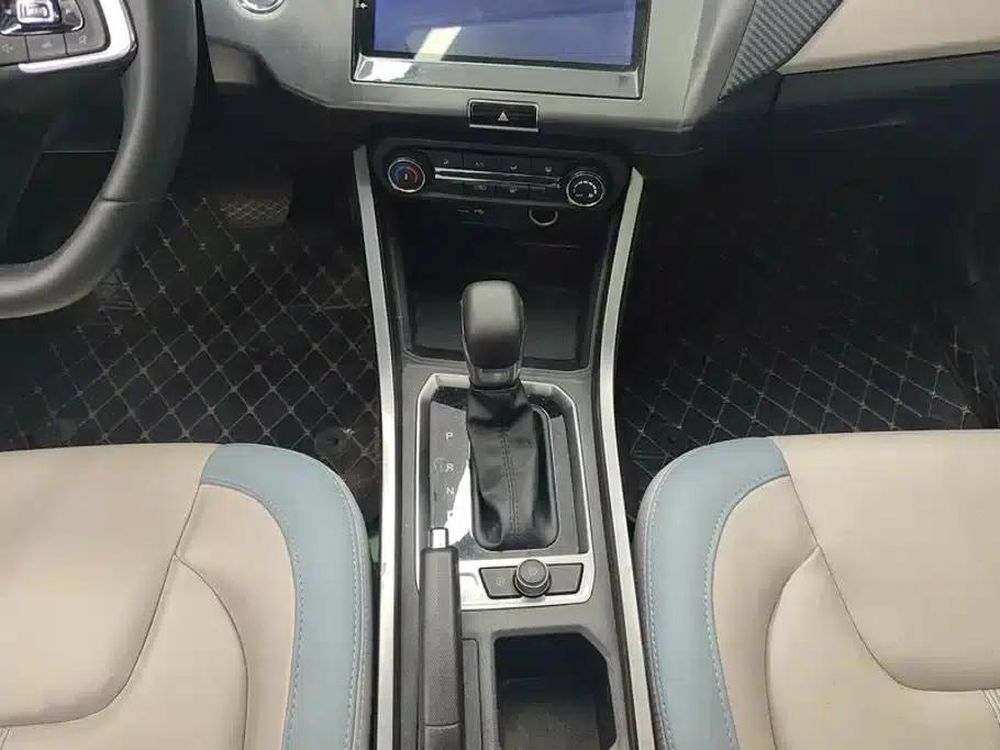 Chery Tiggo 3x 2022 Diamond Edition 1.5L CVT Elite Edition — миниатюра 16