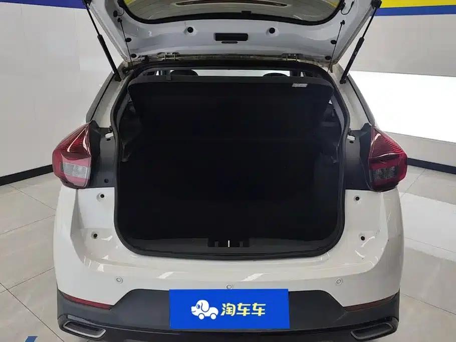 Chery Tiggo 3x 2022 Diamond Edition 1.5L CVT Elite Edition — миниатюра 4