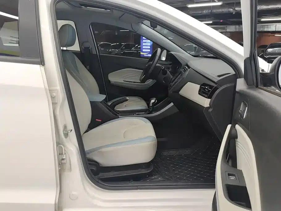 Chery Tiggo 3x 2022 Diamond Edition 1.5L CVT Elite Edition — миниатюра 8