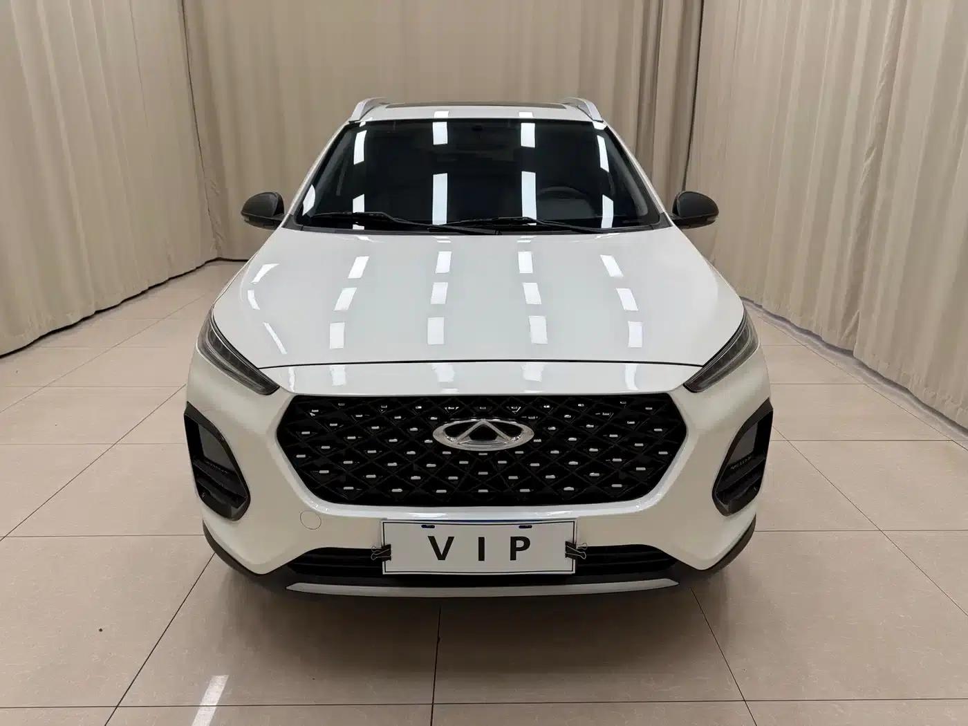Chery Tiggo 3x 2022 PLUS 1.5L CVT Fashion Edition — миниатюра 2