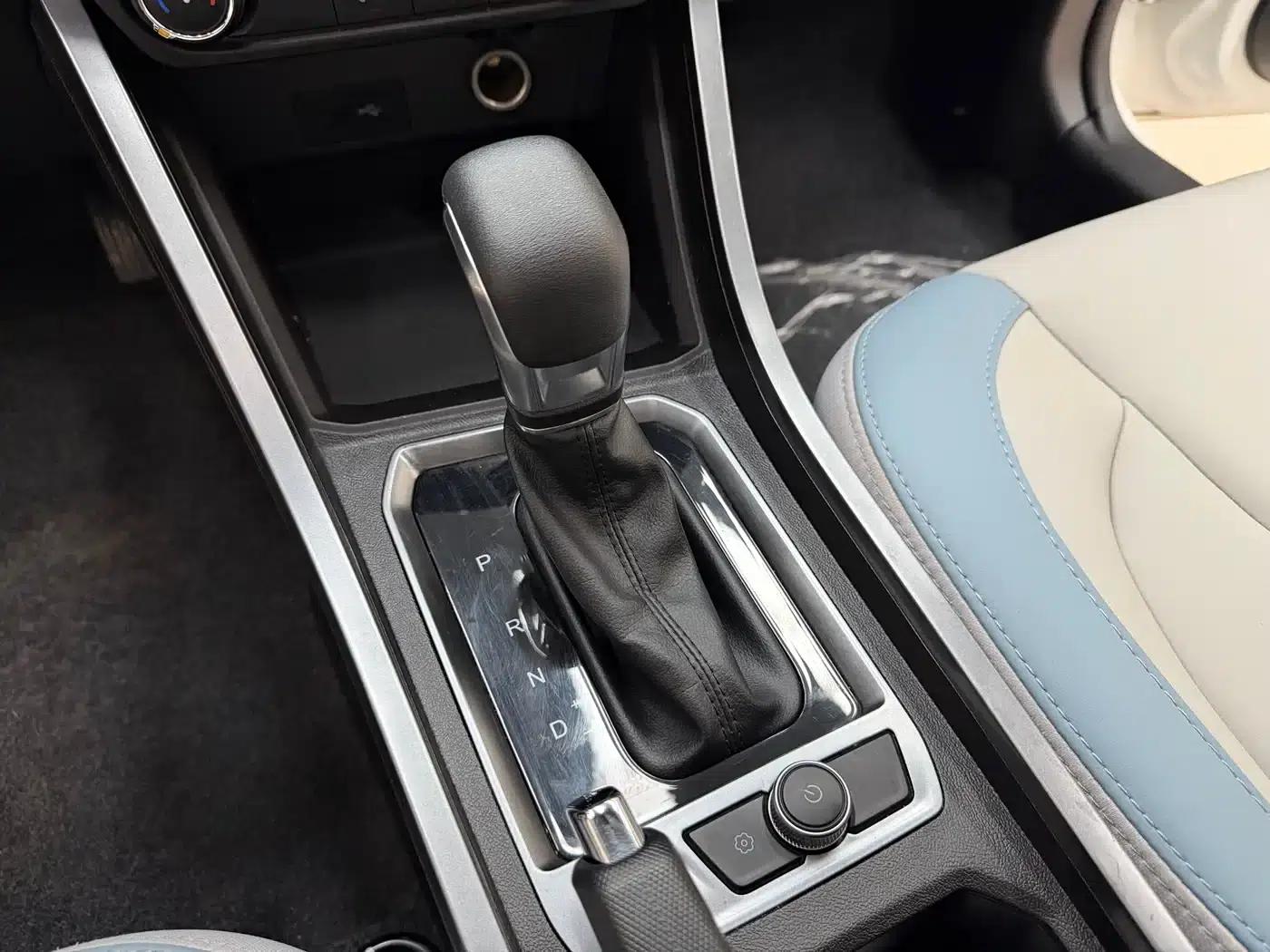 Chery Tiggo 3x 2022 PLUS 1.5L CVT Fashion Edition — миниатюра 11