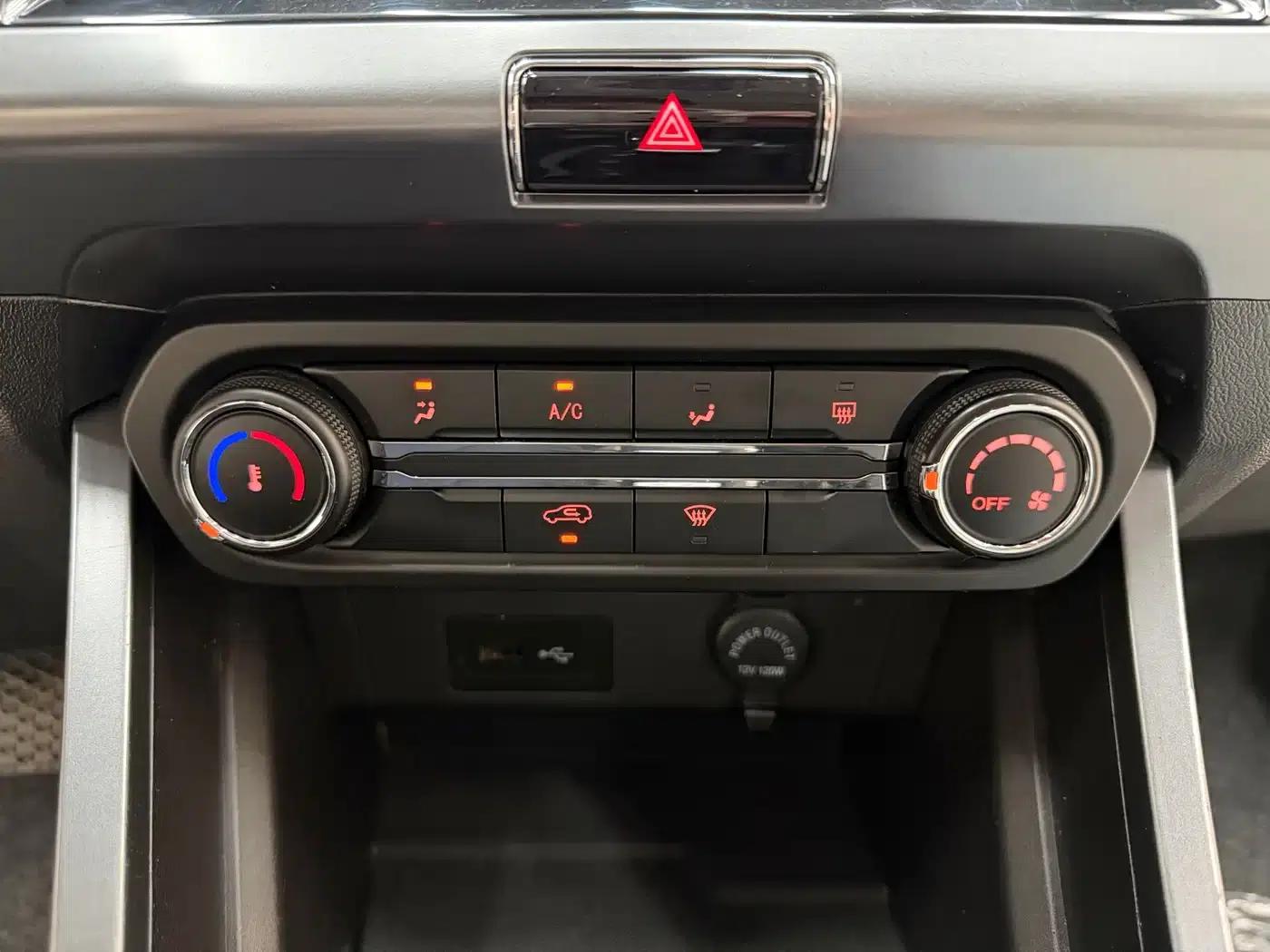 Chery Tiggo 3x 2022 PLUS 1.5L CVT Fashion Edition — миниатюра 16