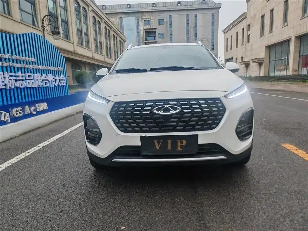 Chery Tiggo 3x 2022 PLUS 1.5L CVT Joyful Red Date Edition II — миниатюра 2