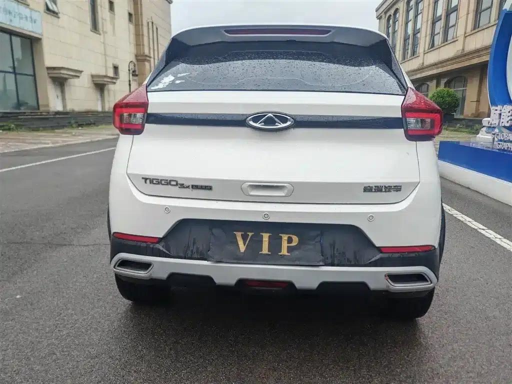 Chery Tiggo 3x 2022 PLUS 1.5L CVT Joyful Red Date Edition II — миниатюра 11