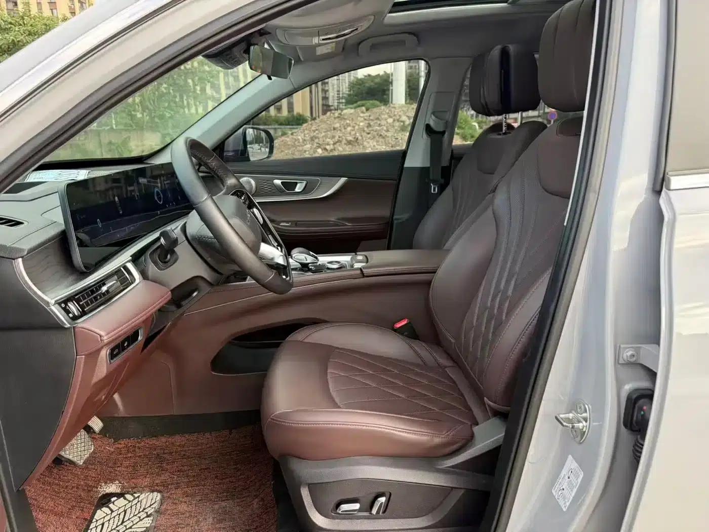 Chery Tiggo 8 PRO 2022 290T 2WD Sky Edition 7-Seater — миниатюра 4