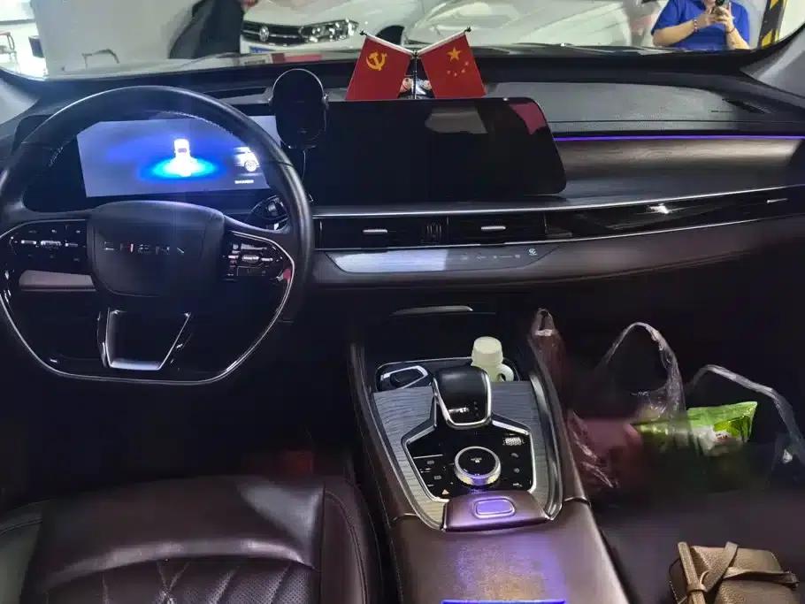Chery Tiggo 8 PRO 2022 390T 2WD Expansive Edition 7-Seater — миниатюра 12