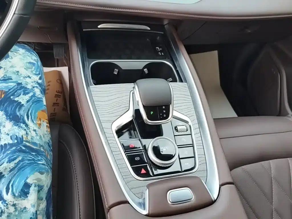 Chery Tiggo 8 PRO 2024 Champion Edition 390T 2WD Peak Edition 5-seater — миниатюра 14