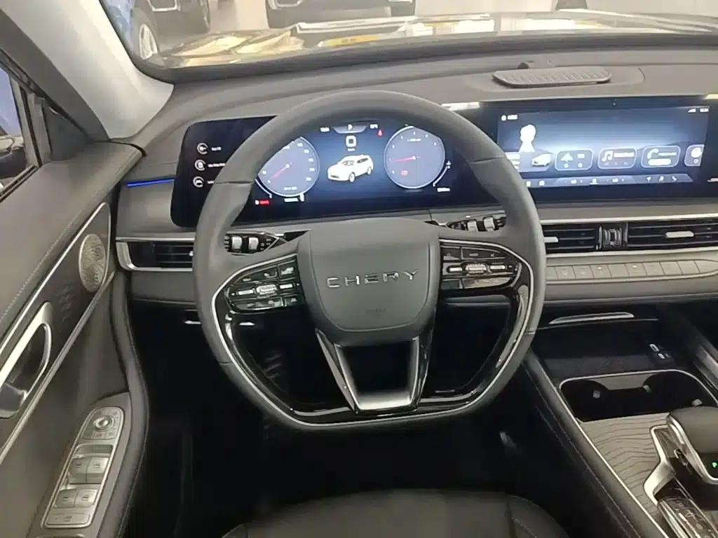 Chery Tiggo 8 PRO 2025 290T 2WD Luxury Edition — миниатюра 11