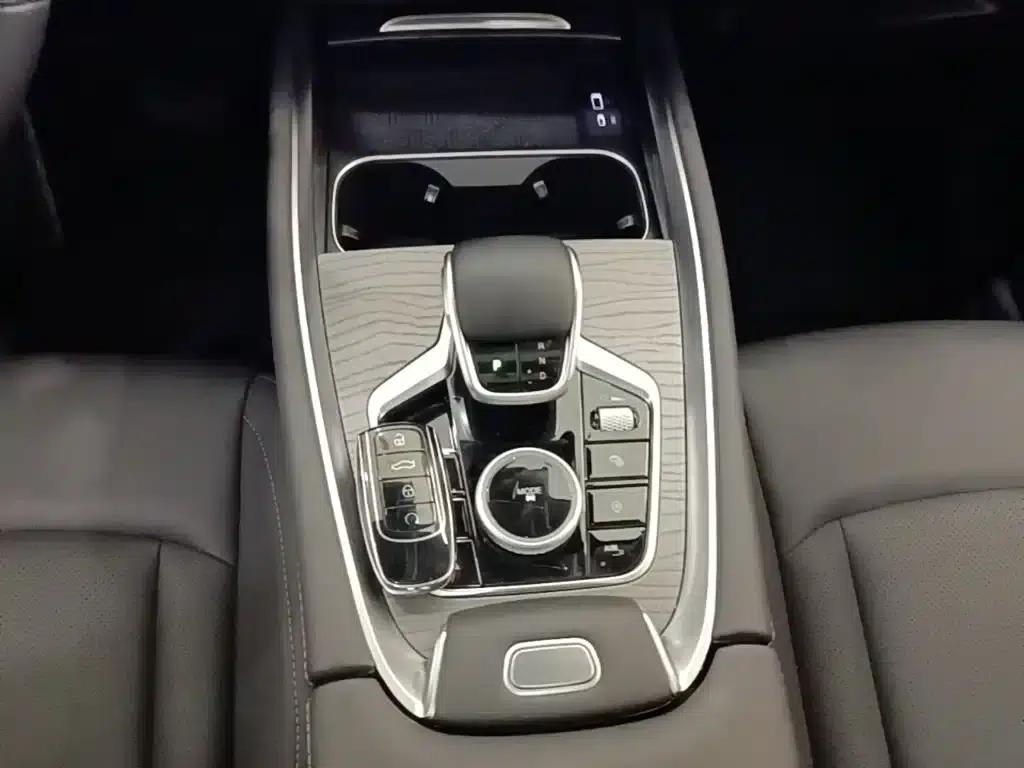 Chery Tiggo 8 PRO 2025 290T 2WD Luxury Edition — миниатюра 14