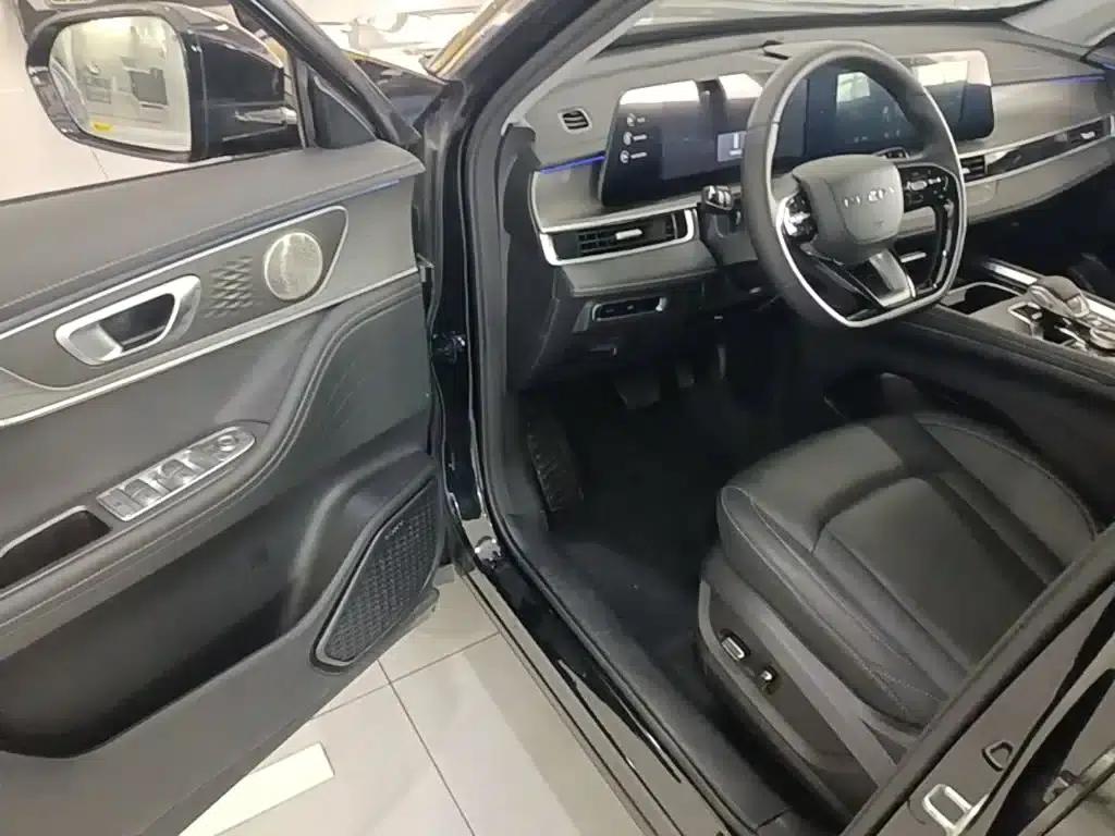 Chery Tiggo 8 PRO 2025 290T 2WD Luxury Edition — миниатюра 16