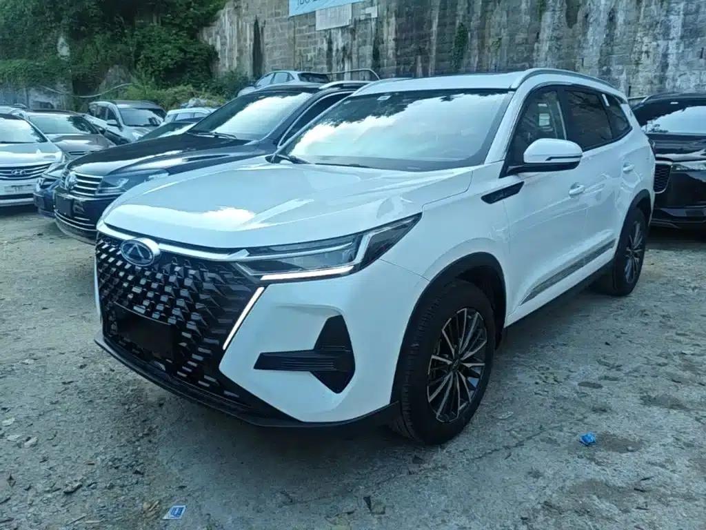Chery Tiggo 8 PRO 2025 290T 2WD Luxury Edition — миниатюра 1