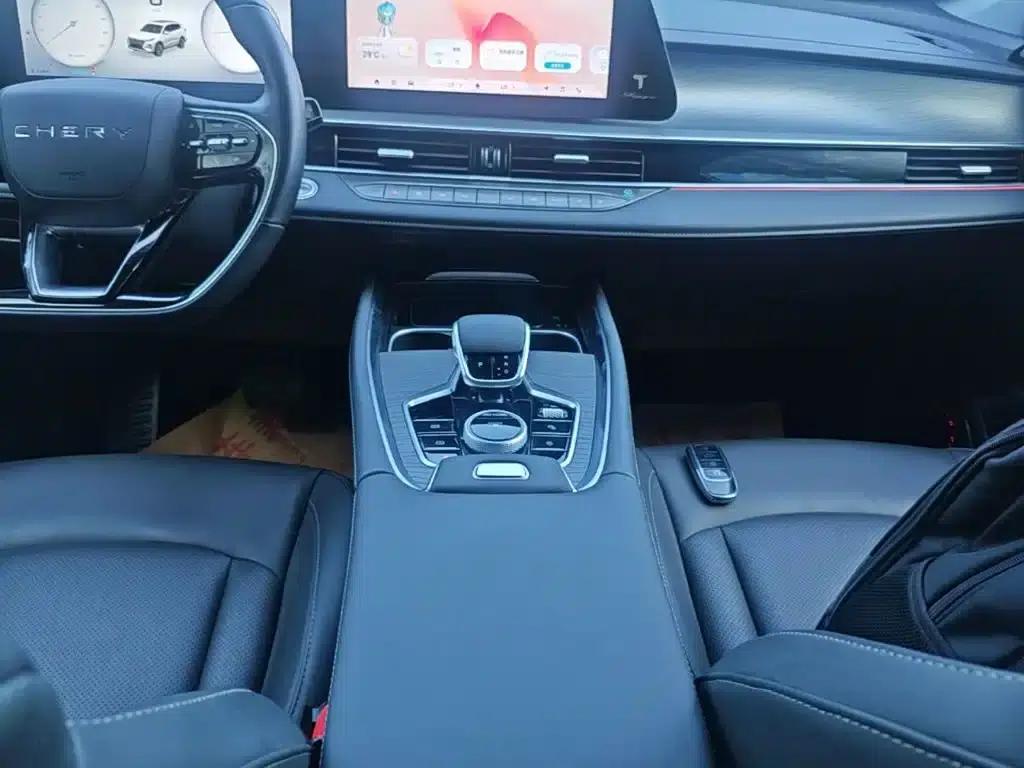 Chery Tiggo 8 PRO 2025 290T 2WD Luxury Edition — миниатюра 14