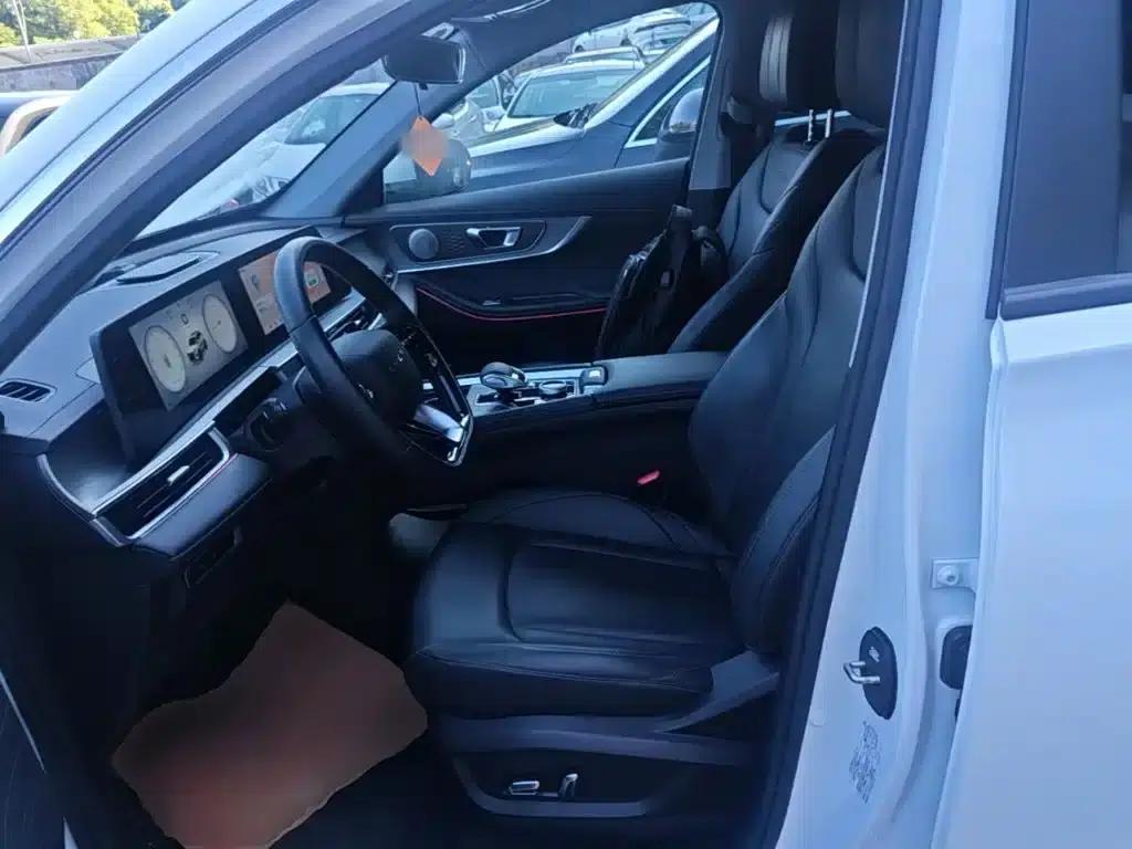 Chery Tiggo 8 PRO 2025 290T 2WD Luxury Edition — миниатюра 15