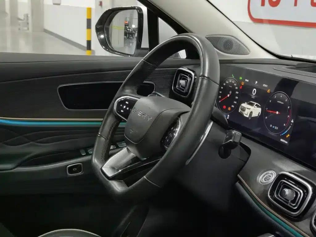 Chery Tiggo 9 2023 2.0T Dual-Clutch Two-Wheel Drive Premium Edition 5-Seater — миниатюра 22
