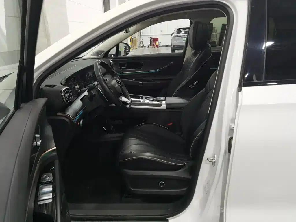 Chery Tiggo 9 2023 2.0T Dual-Clutch Two-Wheel Drive Premium Edition 5-Seater — миниатюра 10